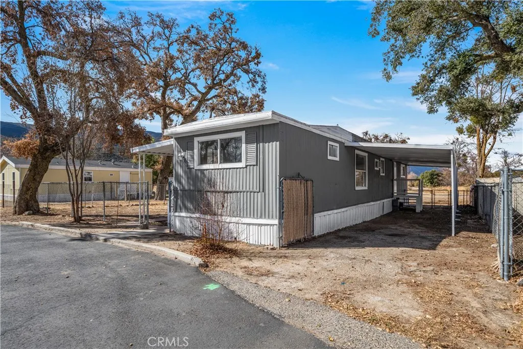 https://cdn.realtyfeed.com/cdn/127/306359485/c9588cfdb1c4c4fb4e08fa93a6f6b5e2.webp