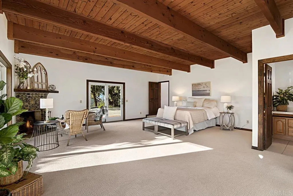https://cdn.realtyfeed.com/cdn/127/306360209/4935b95c82e4ca226c1d1e55ff04a93c.webp