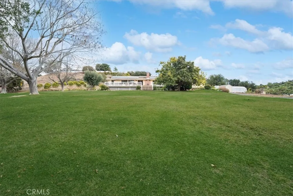 https://cdn.realtyfeed.com/cdn/127/306360695/038f2248d14a999be9c7d3dfc99e5696.webp