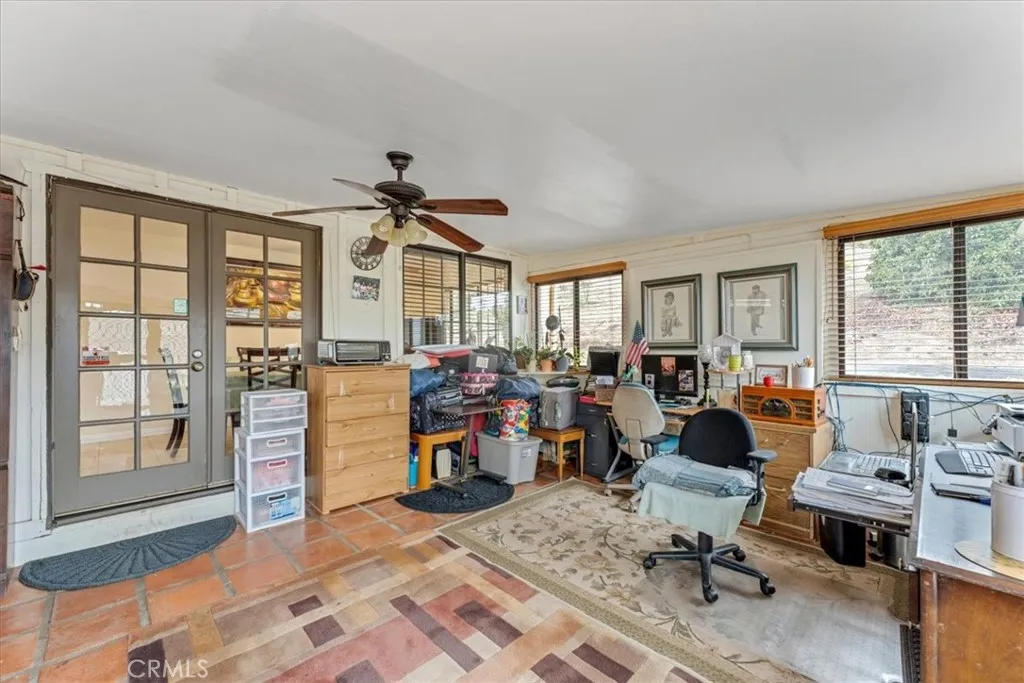 https://cdn.realtyfeed.com/cdn/127/306360695/7dbfd7edd8d7b4c27c26259b54cc70fe.webp