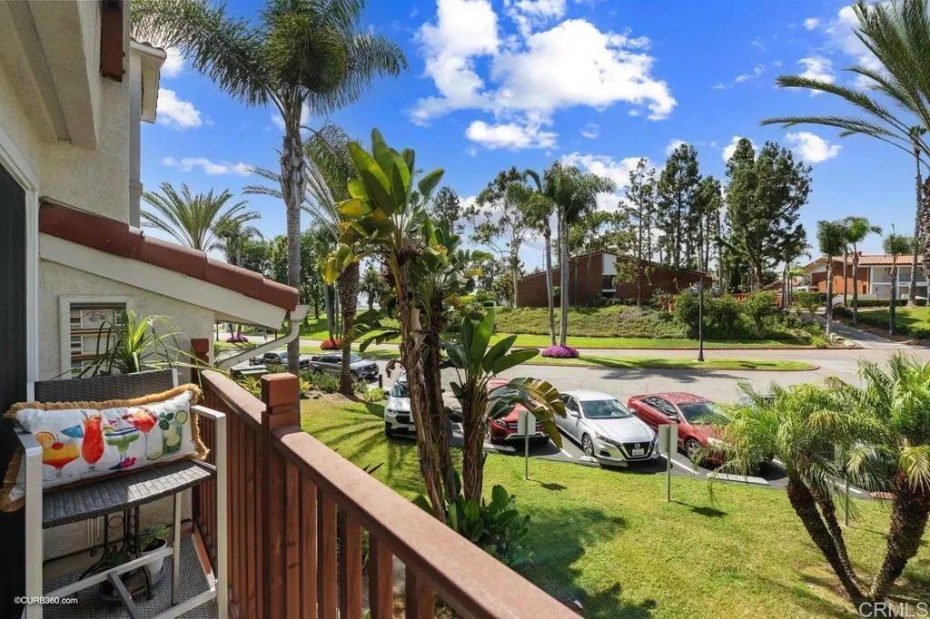 https://cdn.realtyfeed.com/cdn/127/306360824/df81b6bf12cfe5f92853df8a93a3e26e.webp