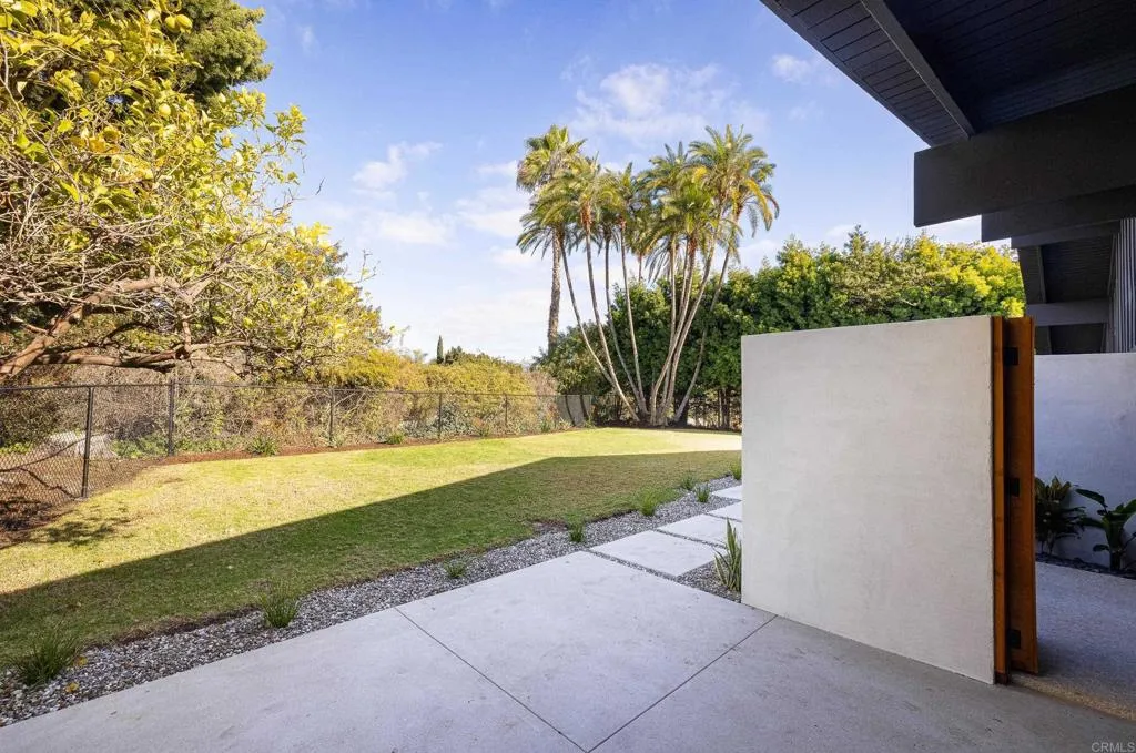 https://cdn.realtyfeed.com/cdn/127/306361112/ba8c8e47e924138b5a14e336d8602c73.webp