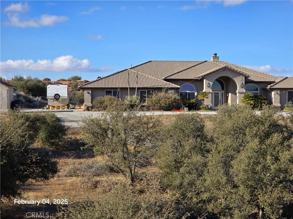 10282 Farmington Street, Oak Hills, Ca 92344 - Main photo, Oak Hills, CA