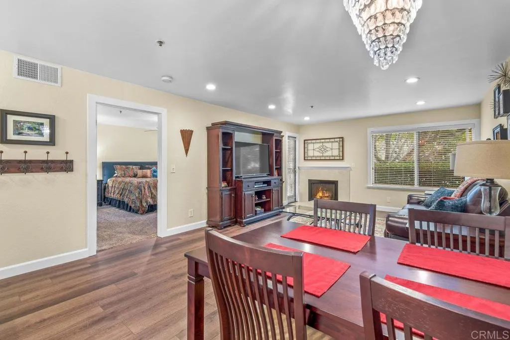 Photo #11: PTP2501069 Listing: Photo #11