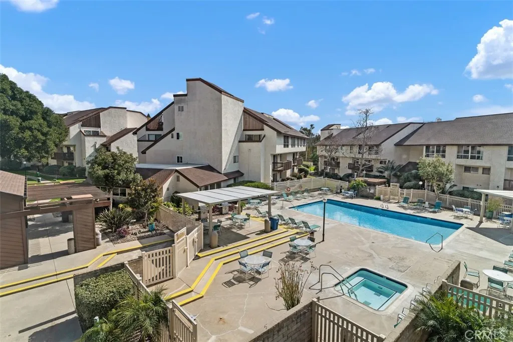 Photo #24: IV25031884 Listing: Photo #24
