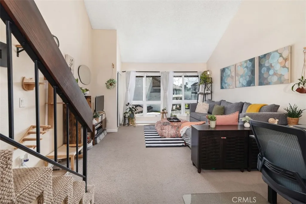 Photo #10: IV25031884 Listing: Photo #10