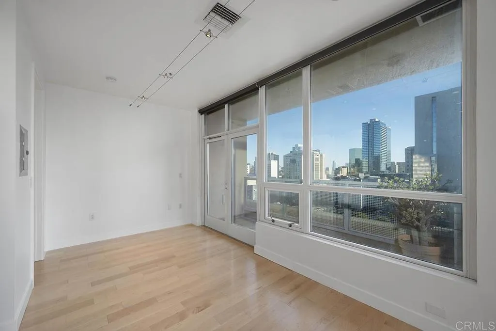 https://cdn.realtyfeed.com/cdn/127/306363821/3406b4c2e0a955a1f36ac2fde29306e7.webp