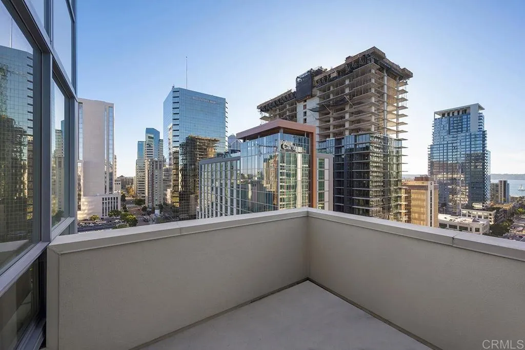 https://cdn.realtyfeed.com/cdn/127/306363821/f7b6a78b67e325b3abd27318da49ddf3.webp