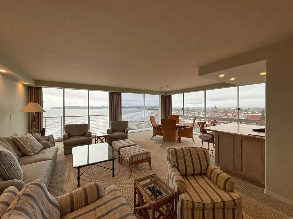 https://cdn.realtyfeed.com/cdn/127/306363932/878d26aec4d0565811bd6cc286ab997c.webp