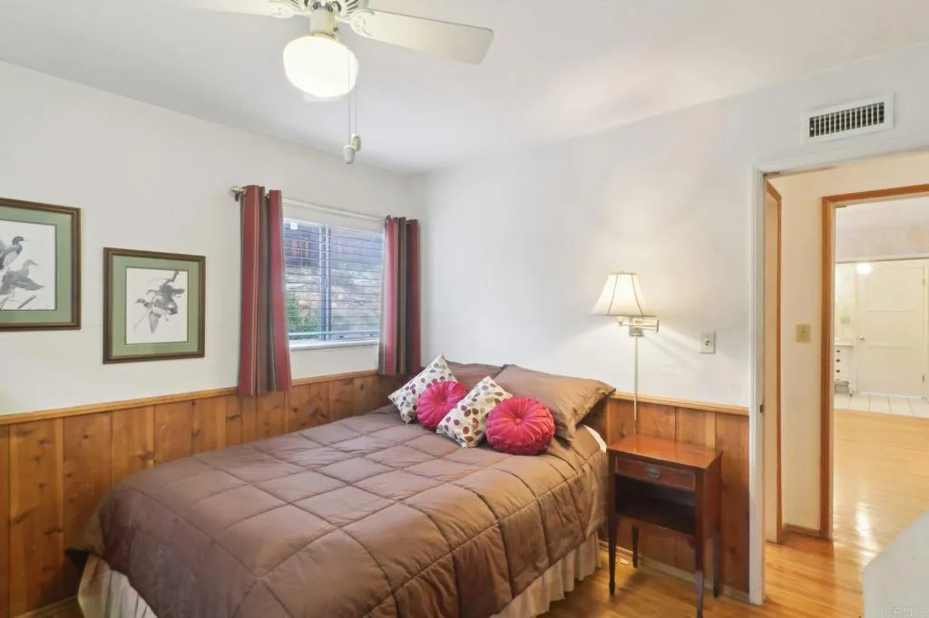 https://cdn.realtyfeed.com/cdn/127/306364294/39dfe3685634158743a95ae009a9b6a0.webp