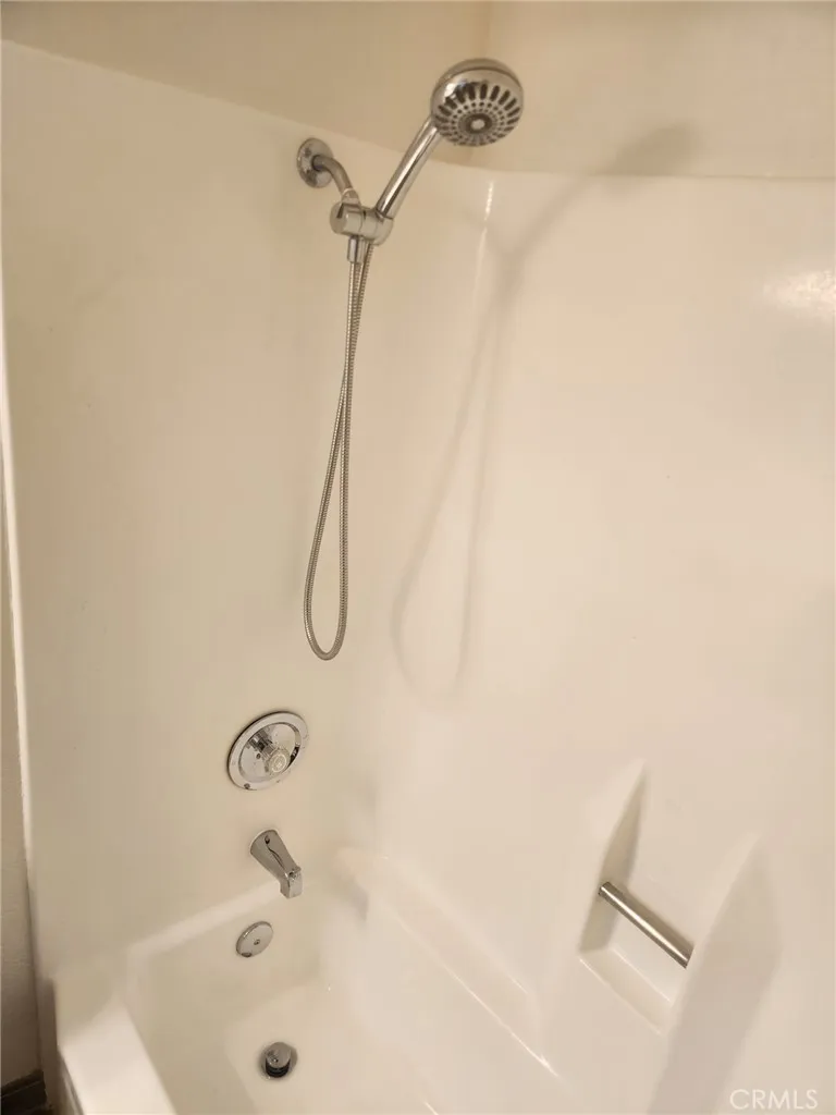 https://cdn.realtyfeed.com/cdn/127/306364538/2ecb230e551d8f9fb72c0143eb256d9b.webp