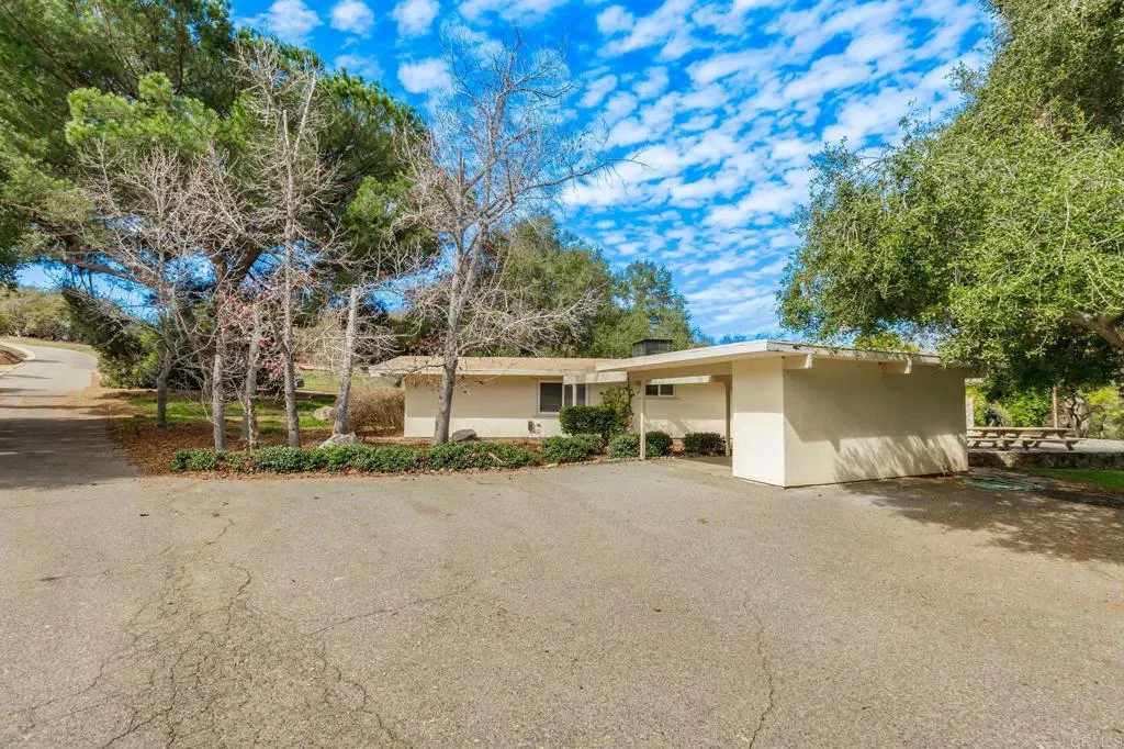 https://cdn.realtyfeed.com/cdn/127/306364604/9846583b1143548386e32e638ca71d61.webp