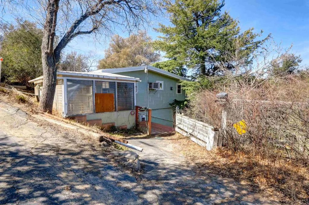 https://cdn.realtyfeed.com/cdn/127/306364629/bfe9fa44500782c0e9b5637f89a1c1d3.webp