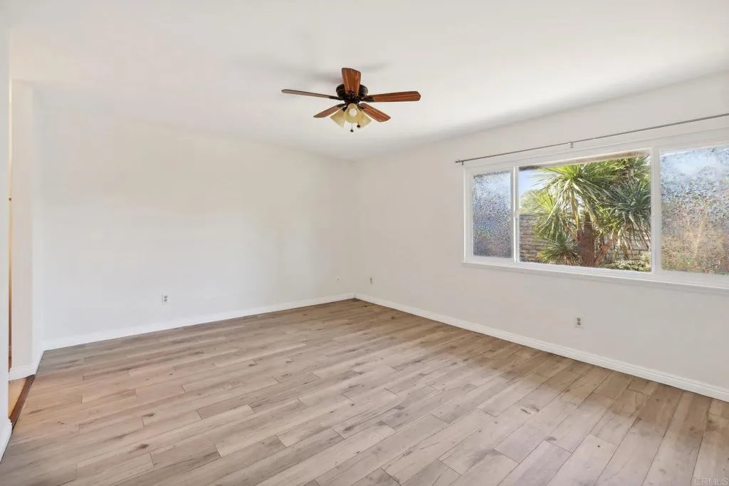 https://cdn.realtyfeed.com/cdn/127/306364761/8e054957f8893a4646114c3e006b9c56.webp