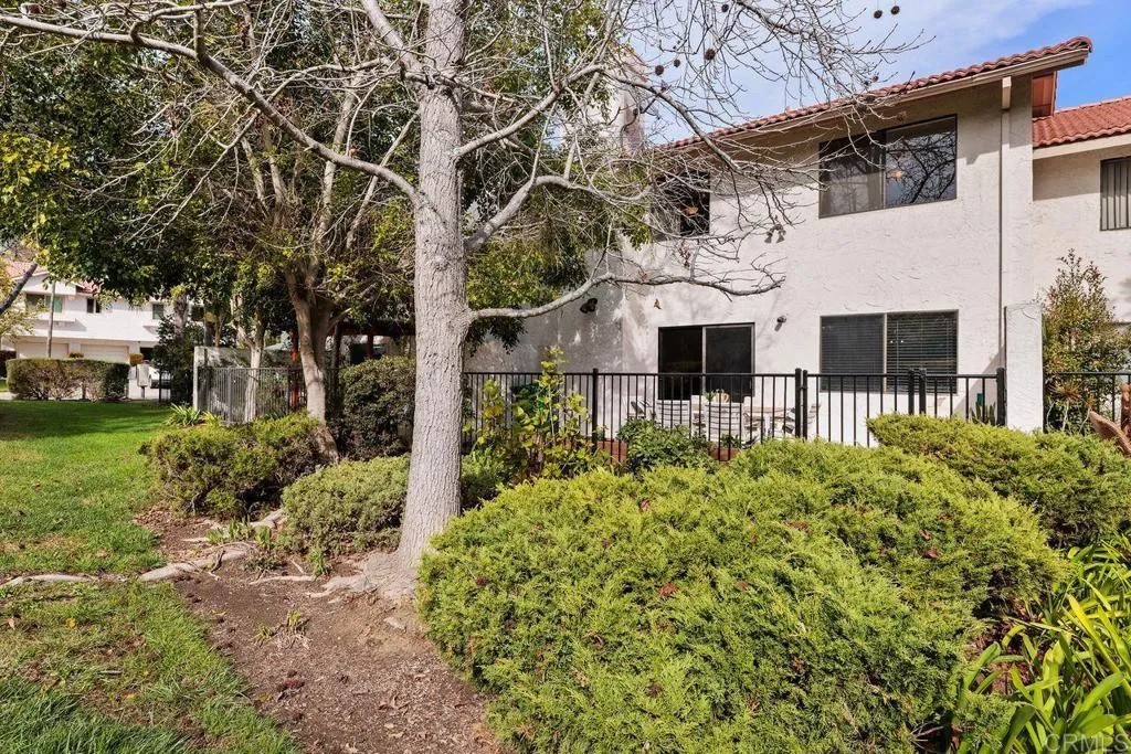 https://cdn.realtyfeed.com/cdn/127/306365070/04e567a97f65b7cebf990ae2379e15c9.webp