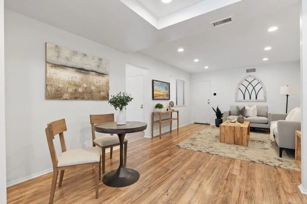 https://cdn.realtyfeed.com/cdn/127/306365070/dff4013f8f63befdbb5663890145fb76.webp