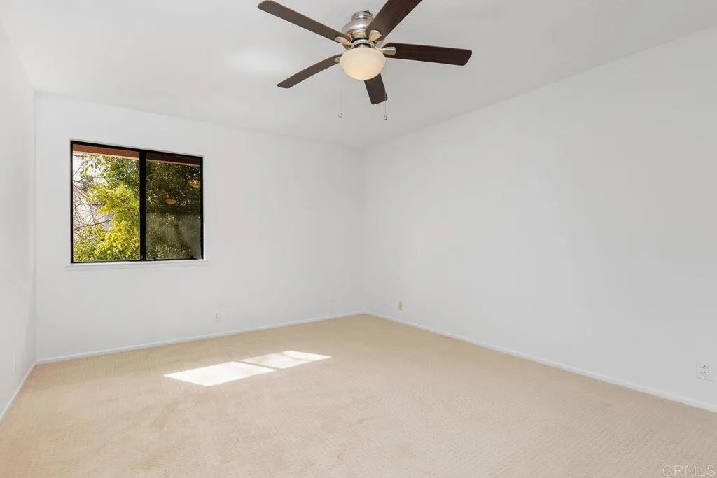 https://cdn.realtyfeed.com/cdn/127/306365070/efa69901f6e0855dfee0e09141da568a.webp