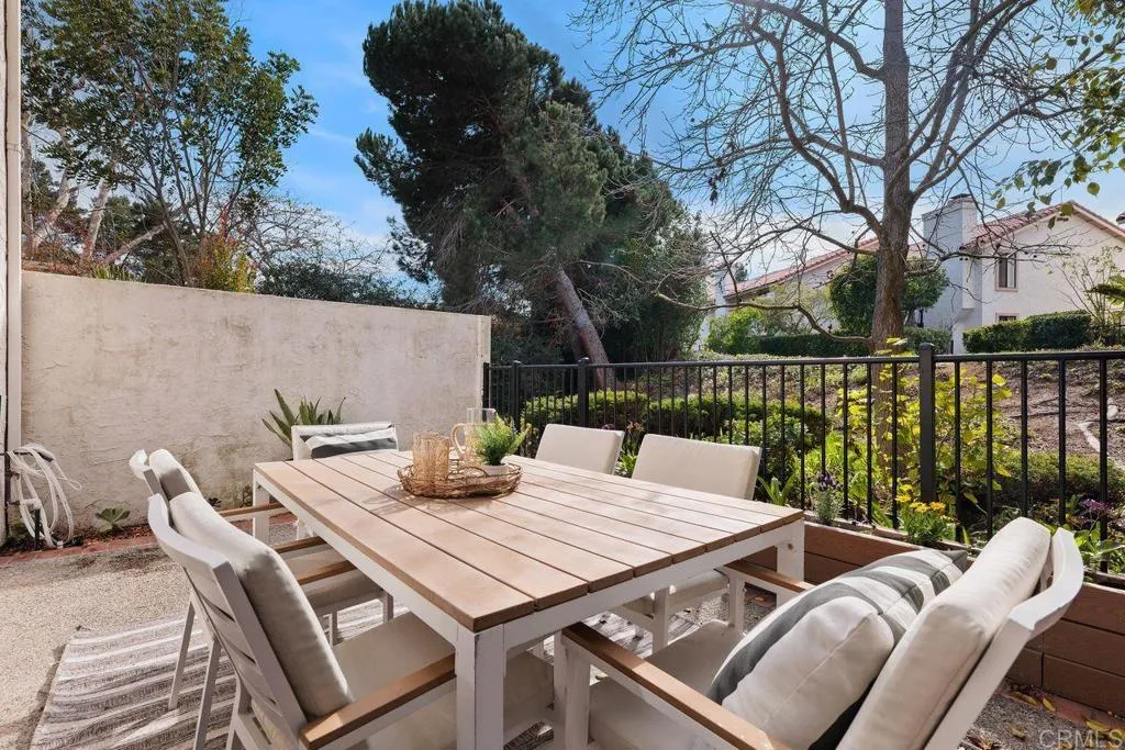 https://cdn.realtyfeed.com/cdn/127/306365070/f3760d9164c13fdf8669d7e8f432f357.webp