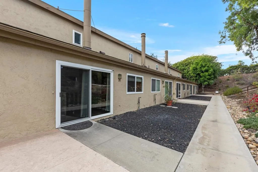 https://cdn.realtyfeed.com/cdn/127/306365169/552e4404ecbaec6878234363e18864de.webp