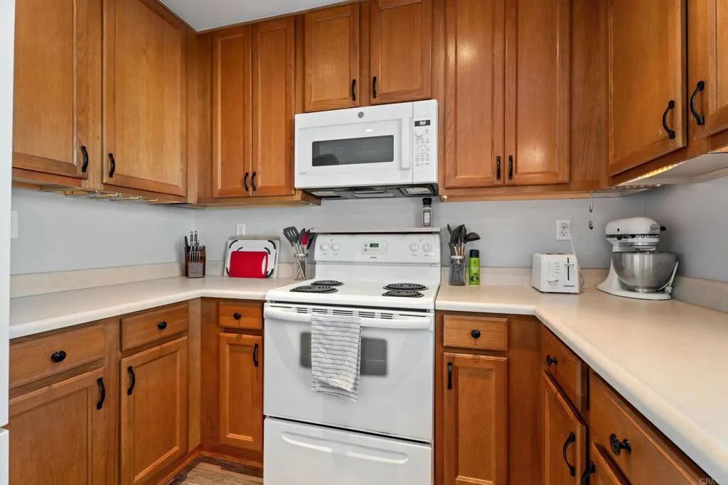 https://cdn.realtyfeed.com/cdn/127/306365465/1b3c7e8b31f427e4d8b96d3c6a488295.webp