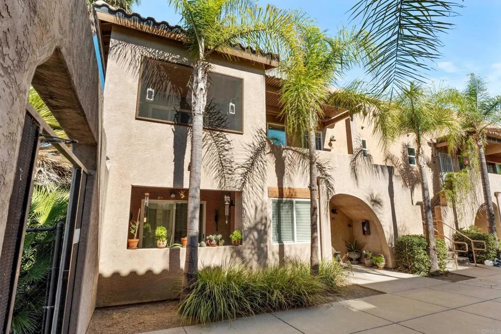 https://cdn.realtyfeed.com/cdn/127/306365465/8481d0eb38e2b5532cfffeeece117784.webp