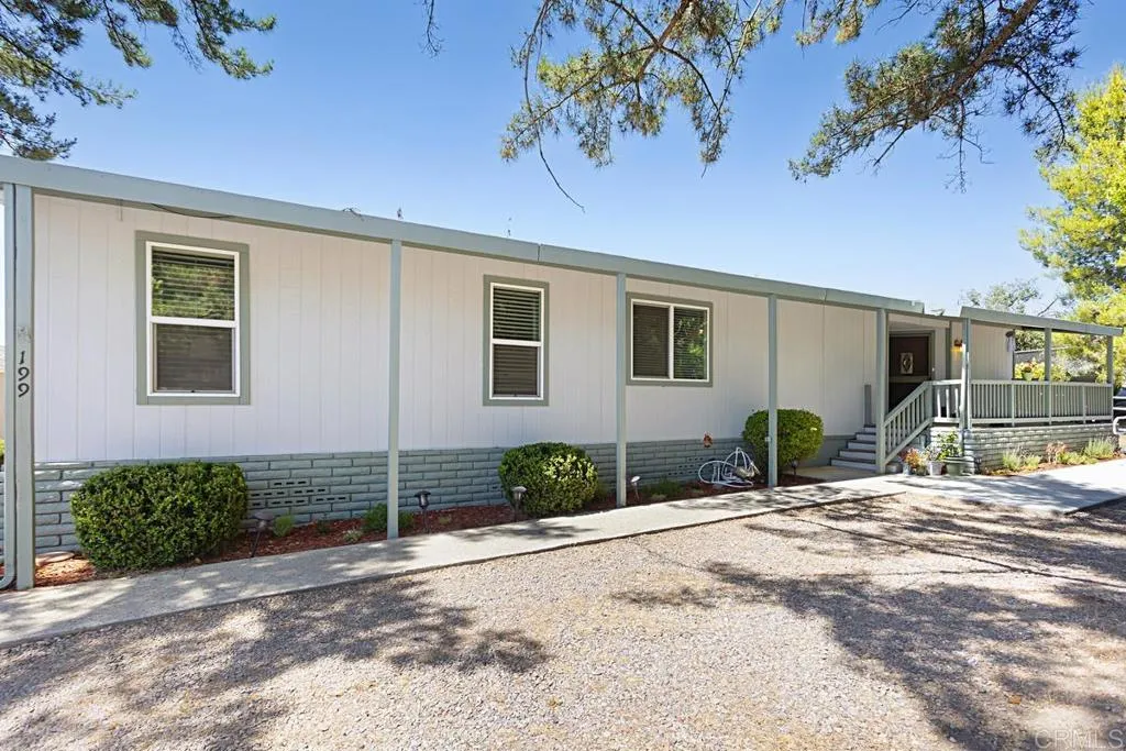 https://cdn.realtyfeed.com/cdn/127/306365480/40e56c80df97d663ba75fb313c0f20a8.webp