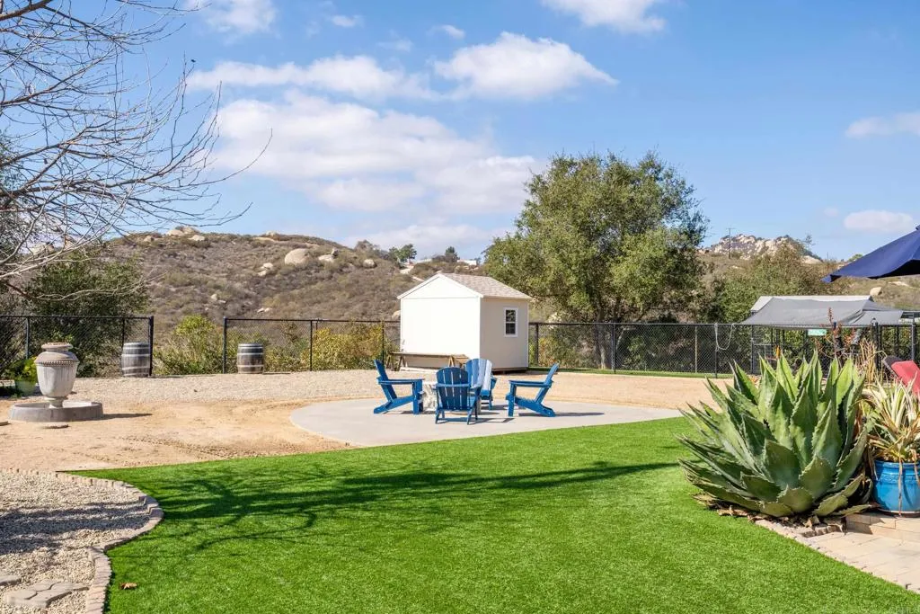 https://cdn.realtyfeed.com/cdn/127/306366197/1450f7e268fd1021b31dcbce9755af5e.webp