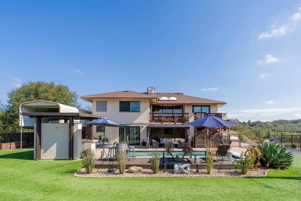 https://cdn.realtyfeed.com/cdn/127/306366197/27e05f13631c6f2986a6e246720a0dc8.webp