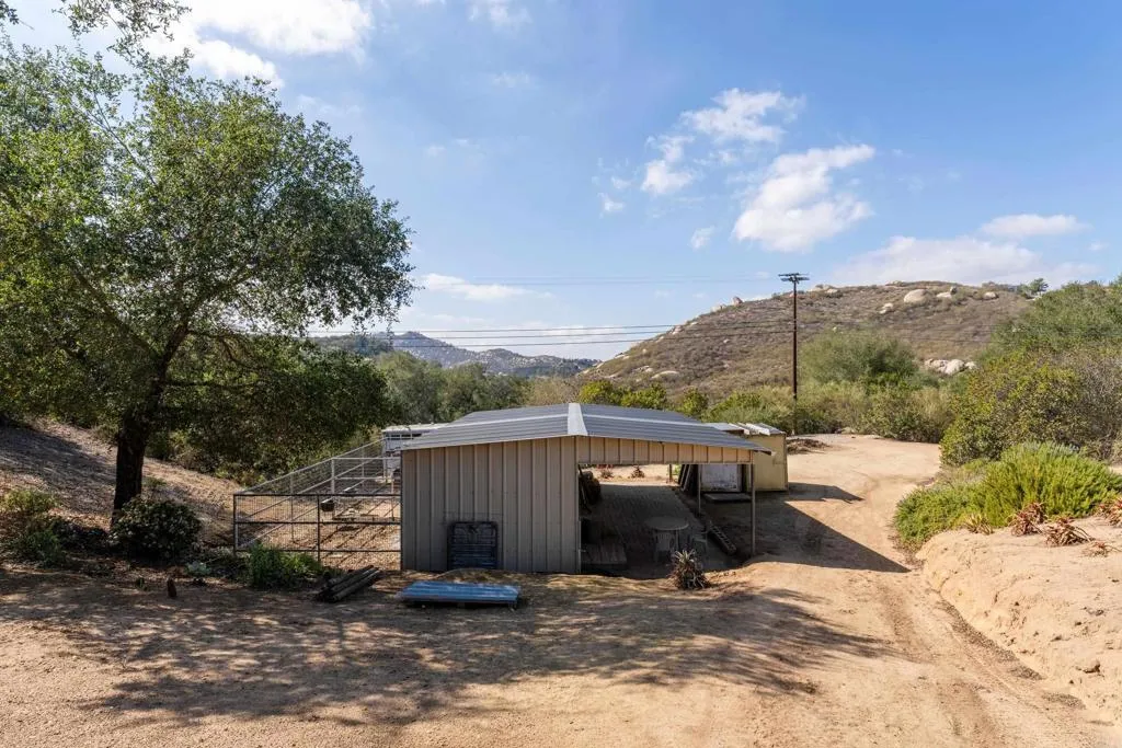 https://cdn.realtyfeed.com/cdn/127/306366197/bae9899eac6219bad0e71f7078baa0ad.webp