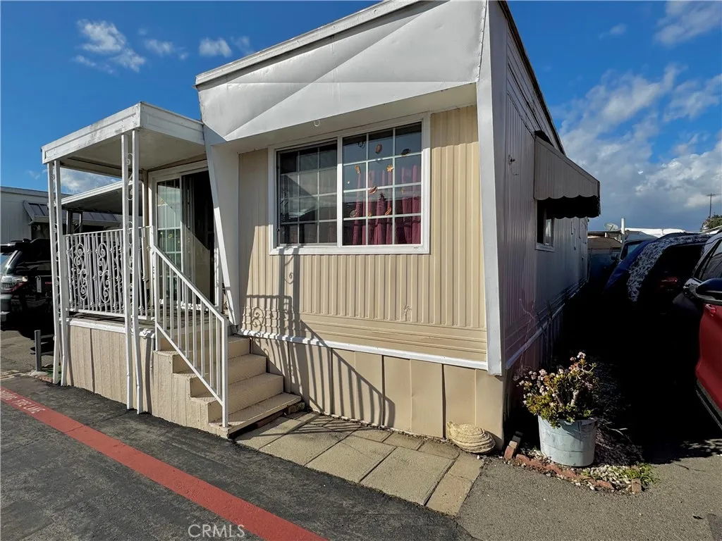 South El Monte, CA 91733