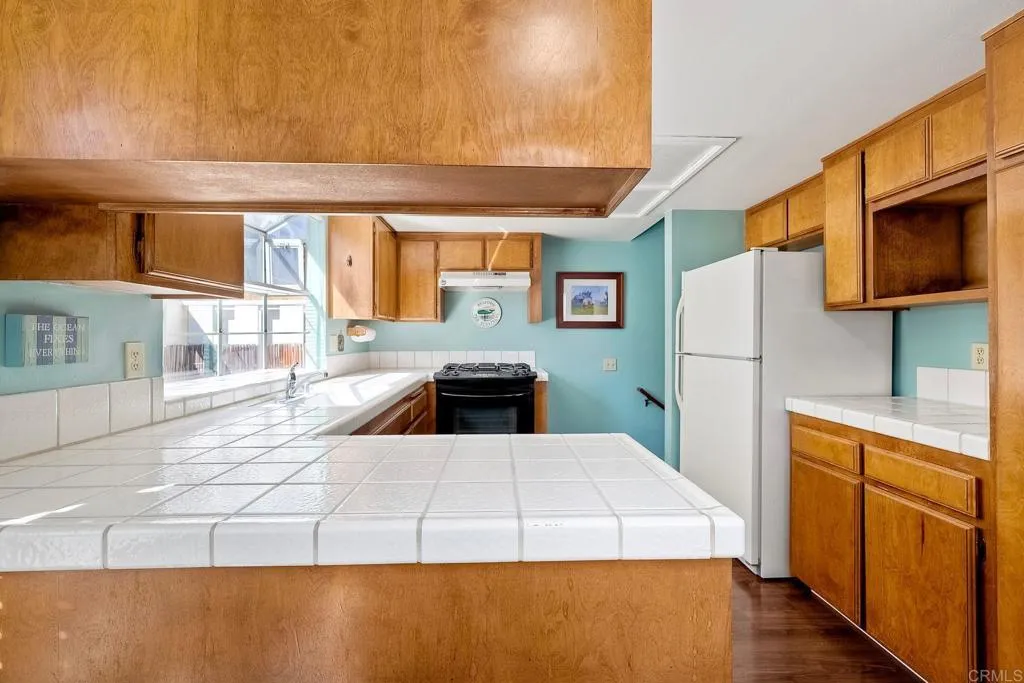https://cdn.realtyfeed.com/cdn/127/306367205/5777ec1621d94e4426c8efb9659bd90f.webp