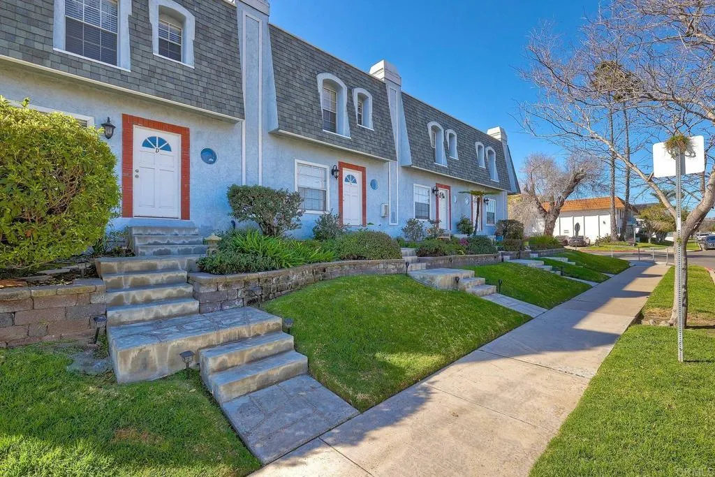 https://cdn.realtyfeed.com/cdn/127/306367205/a0a1c17b6bdfb19f869de71af49277c5.webp