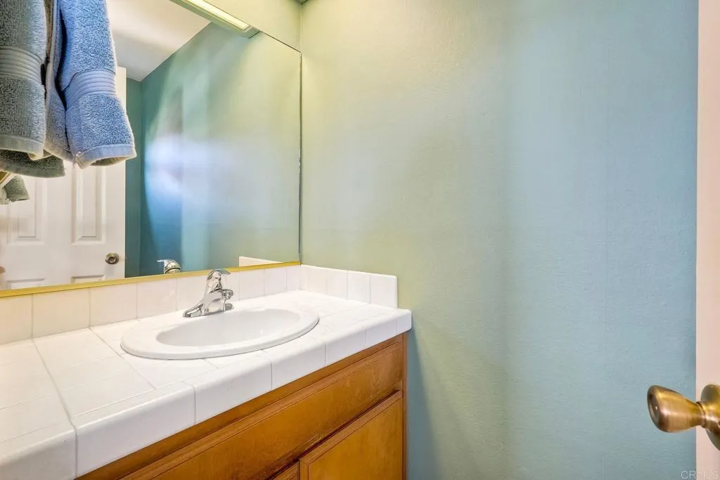 https://cdn.realtyfeed.com/cdn/127/306367205/ea7ac6cbf9ba4b44a40055dfdd910cf3.webp