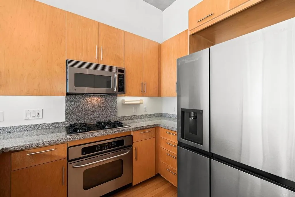 https://cdn.realtyfeed.com/cdn/127/306367464/c9f7b43e73906bd8887cdfcee8f31c72.webp