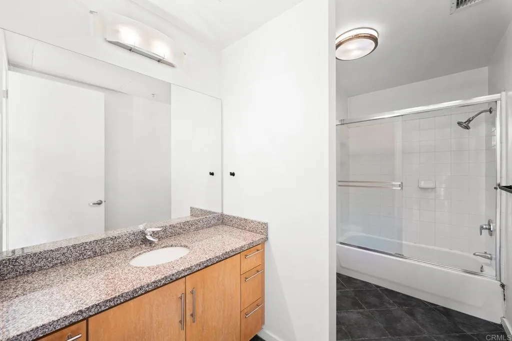 https://cdn.realtyfeed.com/cdn/127/306367464/e412a68fce59217ee586625ae39fba32.webp