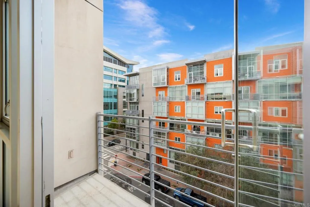 https://cdn.realtyfeed.com/cdn/127/306367464/f20737fa7dfb3bc30a28687ed855e907.webp