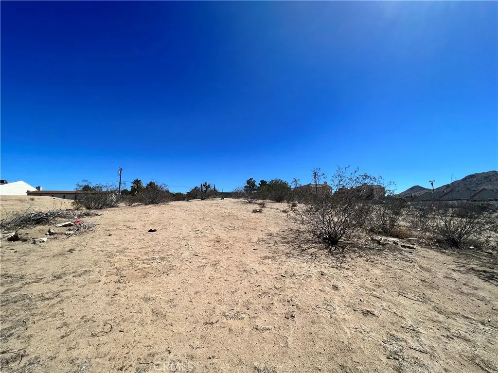 1 Highway 18, Apple Valley, Ca 92307 - Photo 3 of 12, Apple Valley, CA