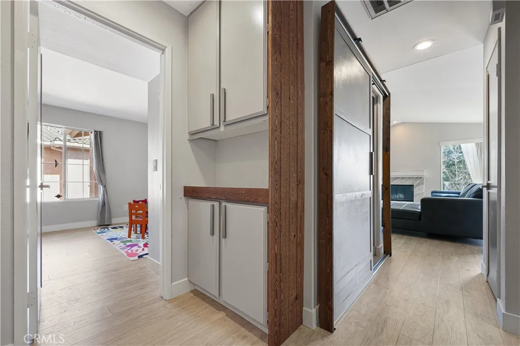 https://cdn.realtyfeed.com/cdn/127/306368516/310bcbba22a5cc56a0ea0b38f875e461.webp