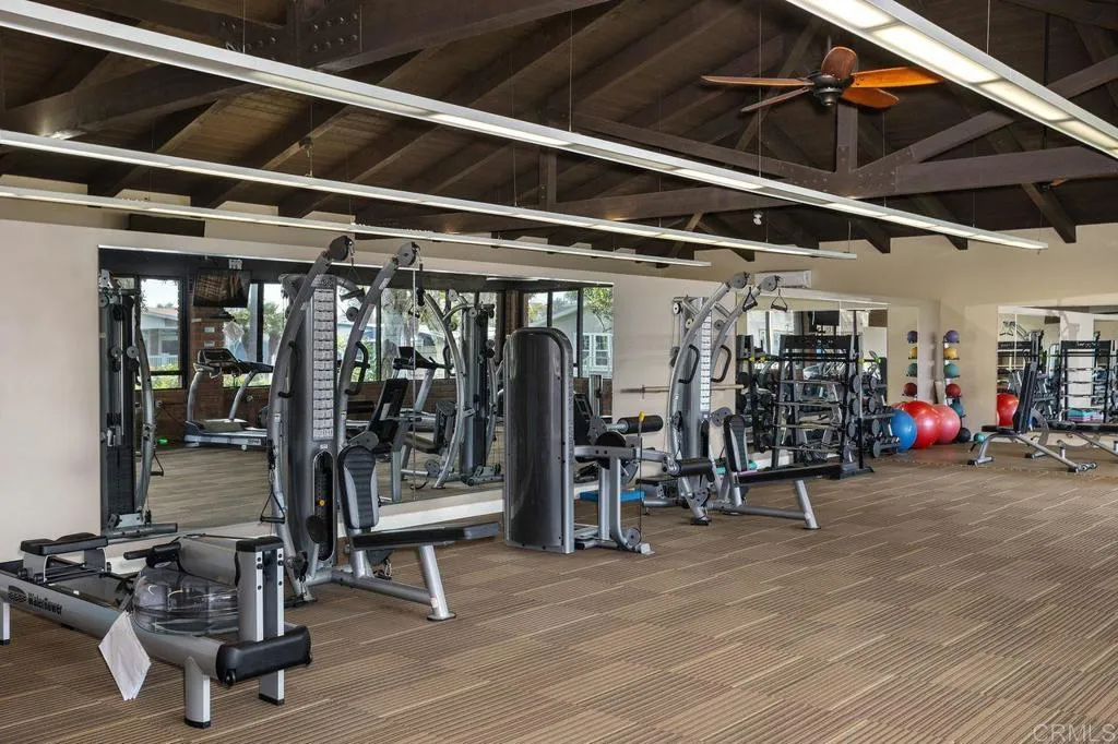 https://cdn.realtyfeed.com/cdn/127/306368620/681bf551a88e43e60b62dd2224111571.webp