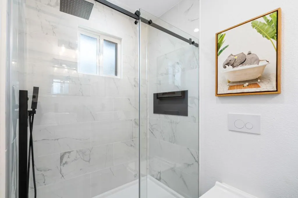 https://cdn.realtyfeed.com/cdn/127/306368786/af86e45c578349b216eb3b41ece3855e.webp