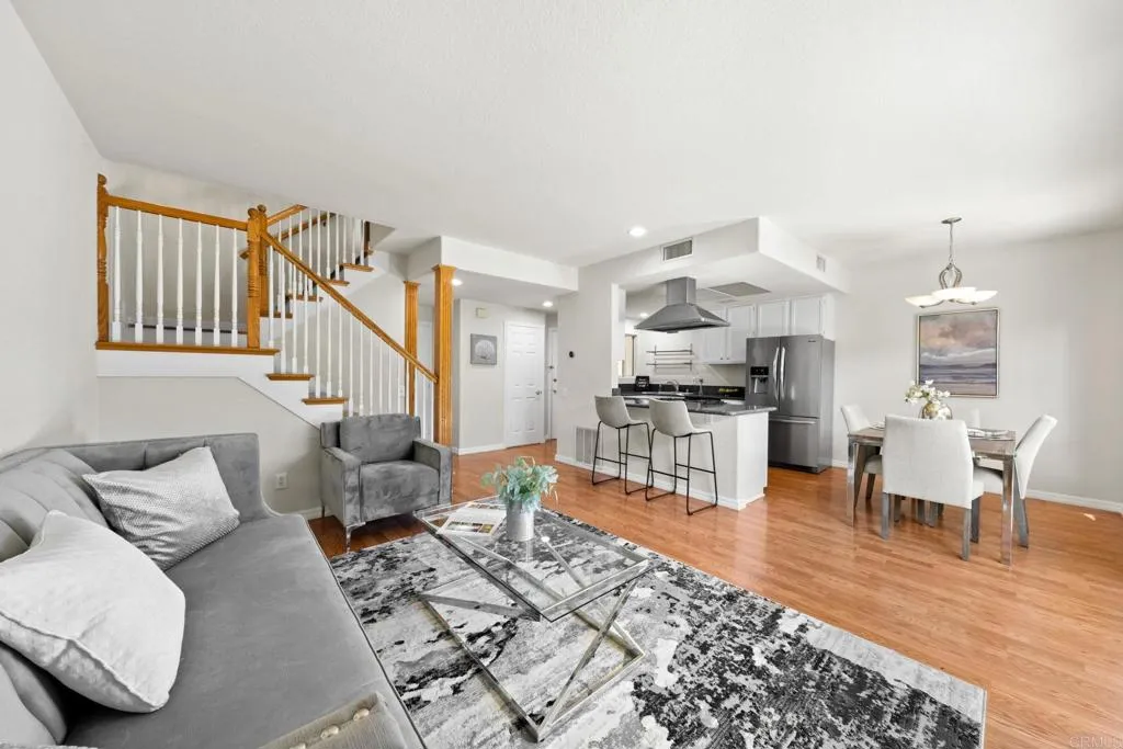 Photo #6: PTP2501271 Listing 