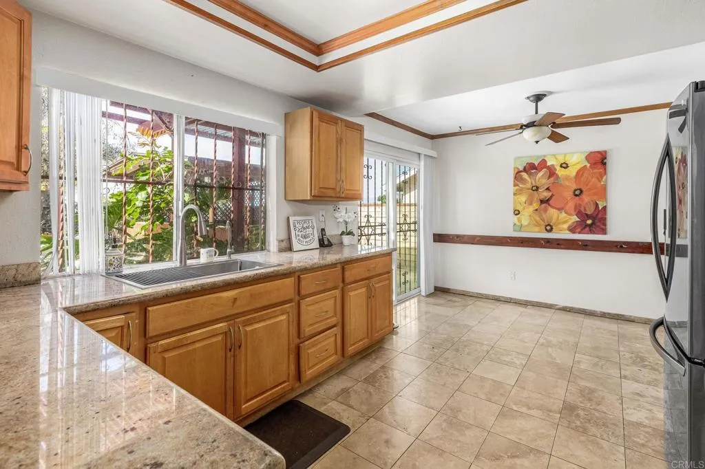 https://cdn.realtyfeed.com/cdn/127/306369363/252c7cc272bee7b09a540e2cb0a03cd0.webp