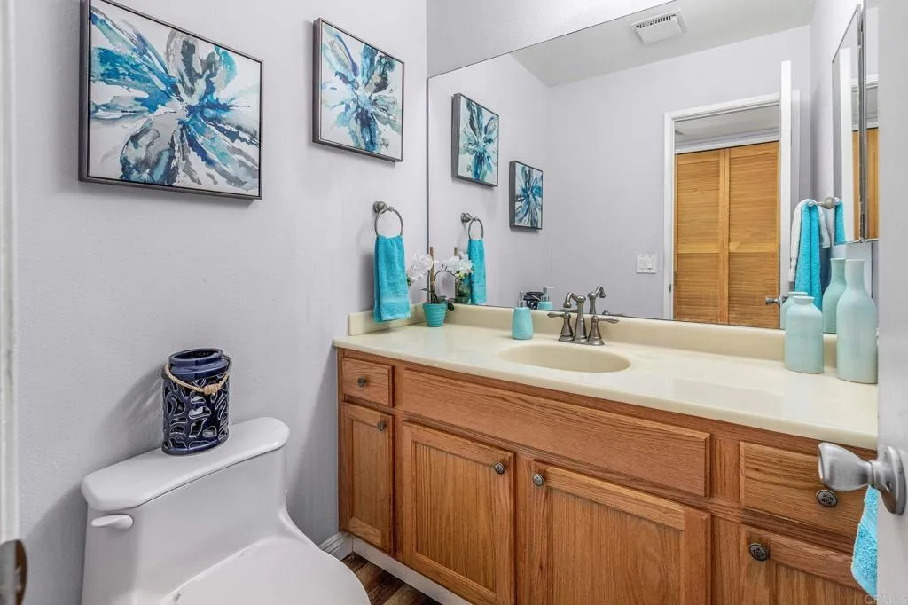 https://cdn.realtyfeed.com/cdn/127/306369363/bfa4f1263a1800bbfeb93de7273db638.webp