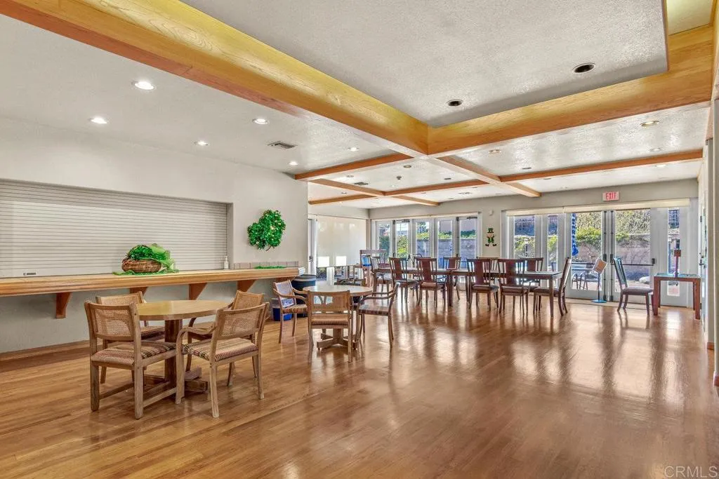 https://cdn.realtyfeed.com/cdn/127/306369657/294884ed374c70d605dbbffba40f5175.webp