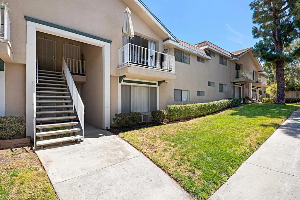 Photo #5: PTP2501304 Listing 