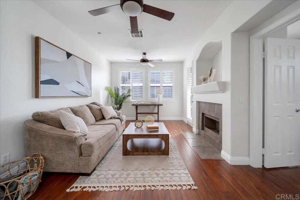 Photo #2: PTP2501307 Listing 