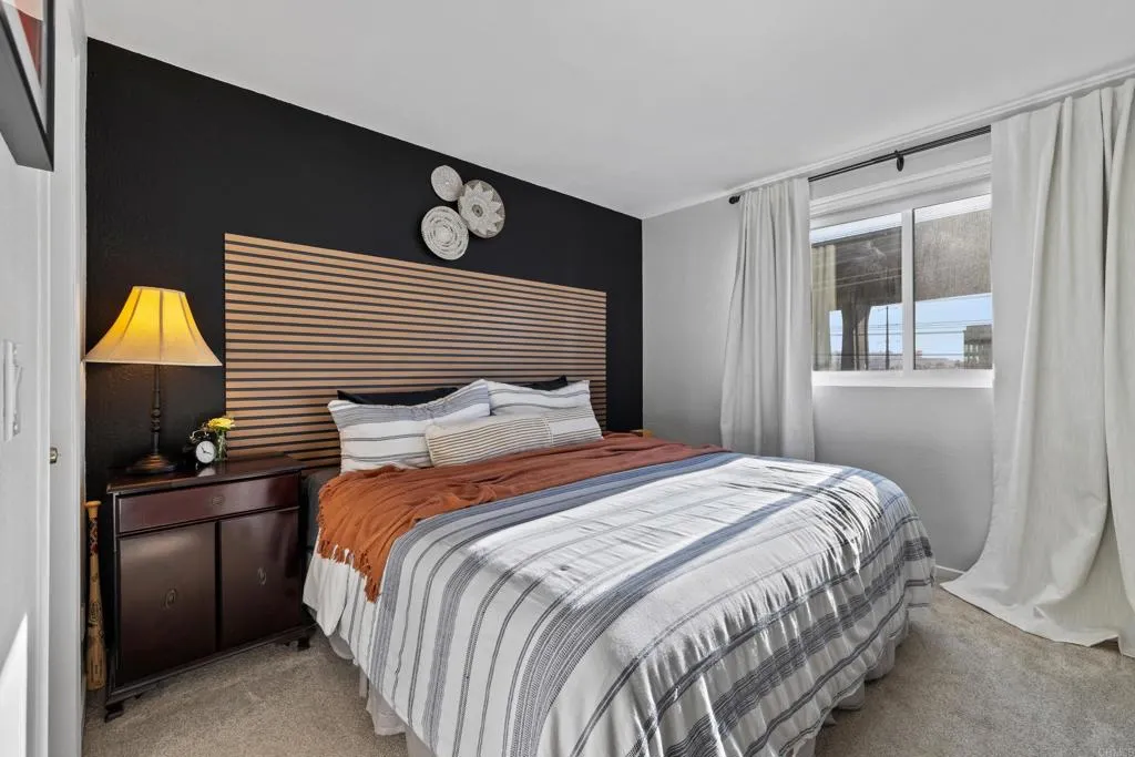 https://cdn.realtyfeed.com/cdn/127/306370362/c4dcdb6c8e34c344eb0af5c55af6e486.webp