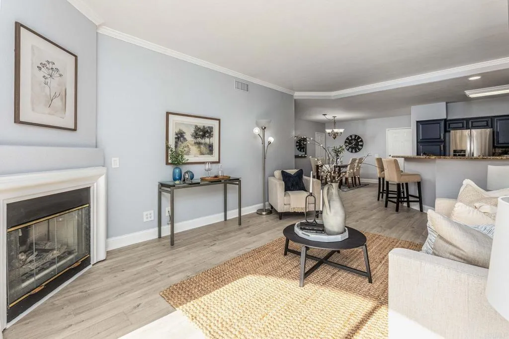 https://cdn.realtyfeed.com/cdn/127/306370643/79d6b53cd5452d3608e77578328cdc06.webp
