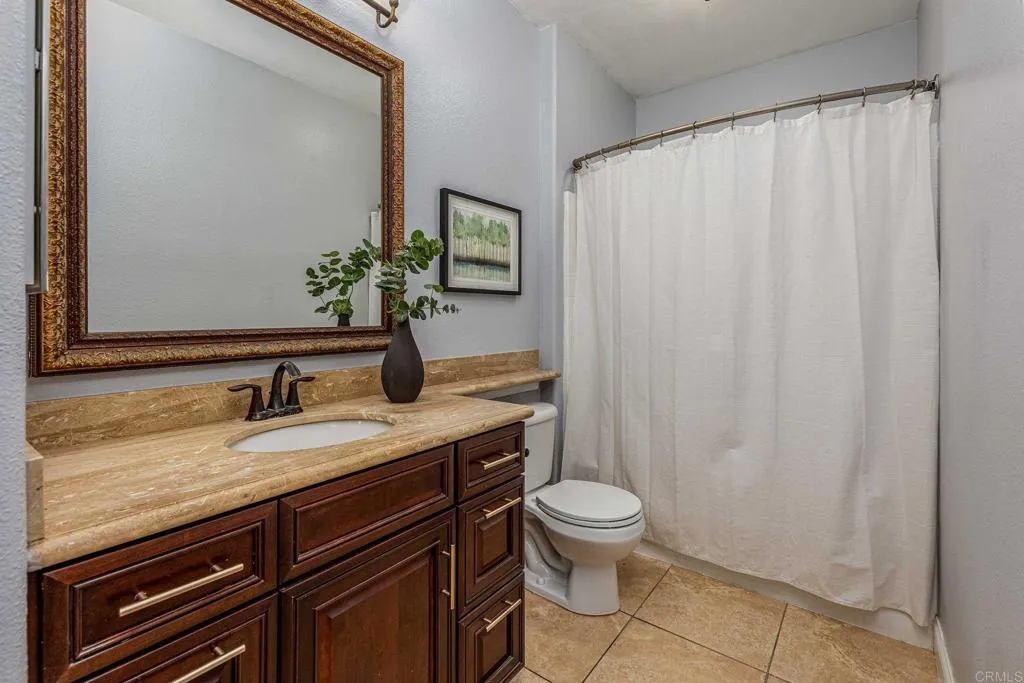 https://cdn.realtyfeed.com/cdn/127/306370643/c093a8e6eb7d4fbbc12478580e4f8d48.webp