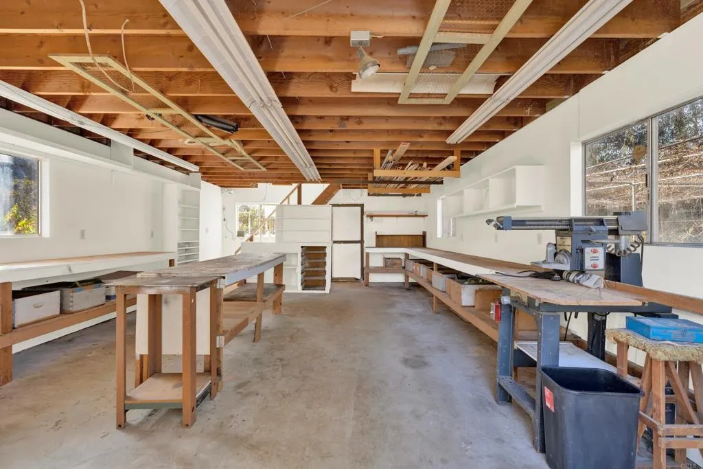 https://cdn.realtyfeed.com/cdn/127/306370931/59787897b4b756f9362e0717815b1f8d.webp